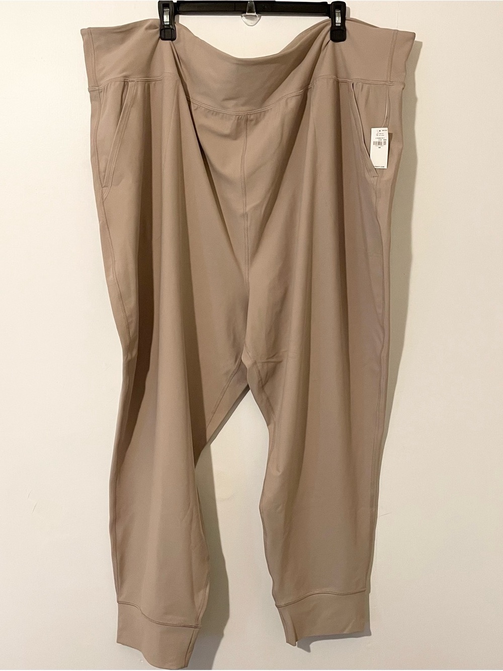 Old Navy Tan Cream Powersoft High Rise Ankle Joggers Pants Size 4X New NWT